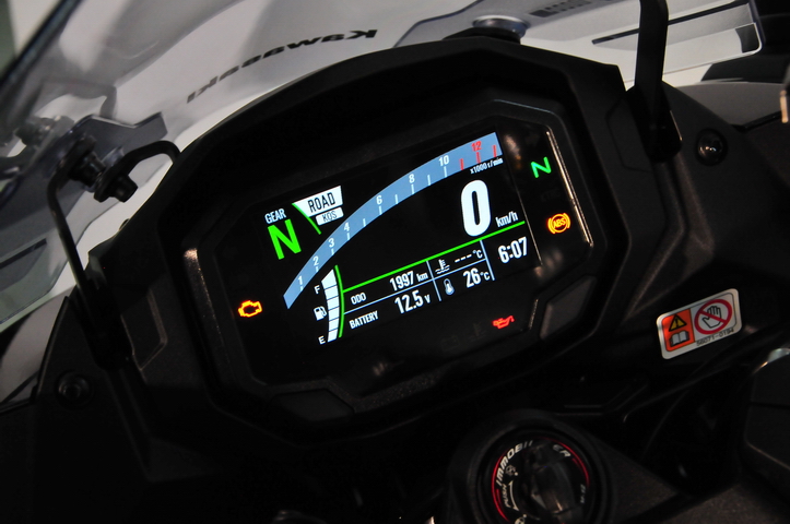 LGR-6088 NINJA1000 (2).JPG (253 KB)