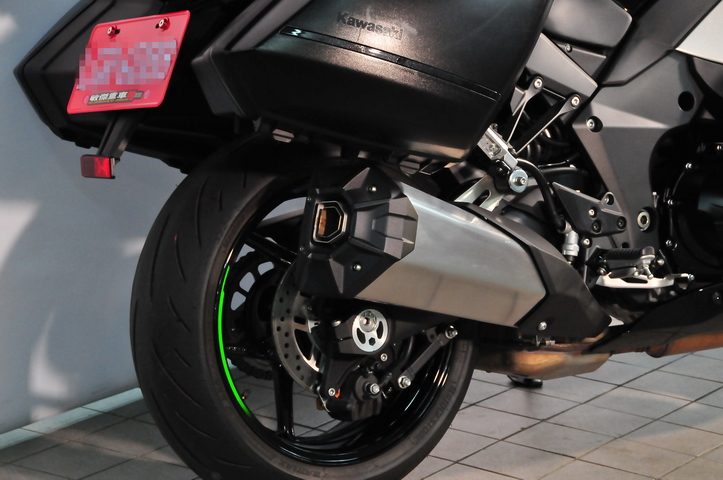LGR-6088 NINJA1000 (6).JPG (304 KB)