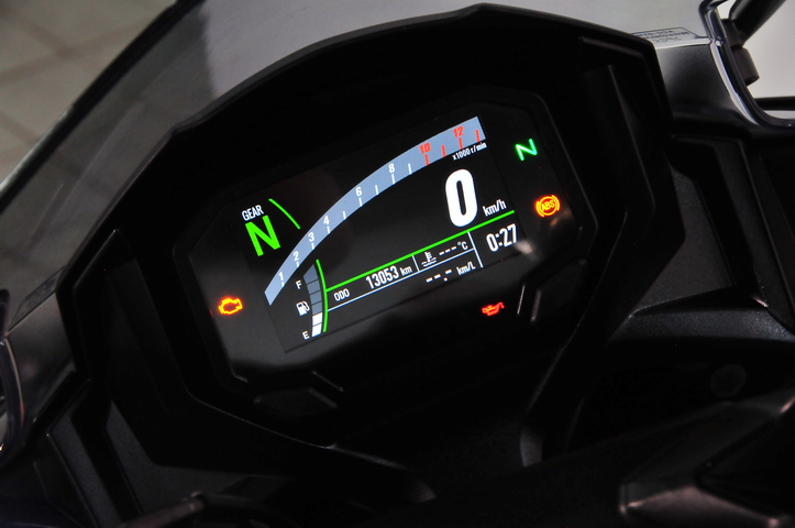 LGX-8537 NINJA650 (2).JPG (227 KB)