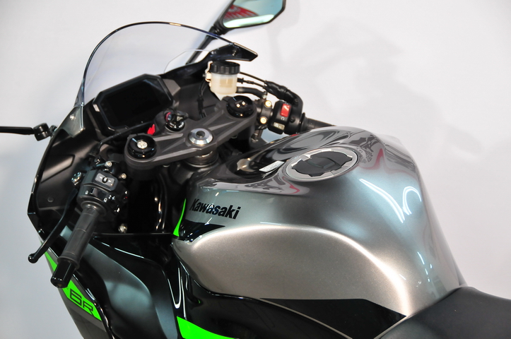 LGR-5213 ZX6R 636 (9).JPG (282 KB)