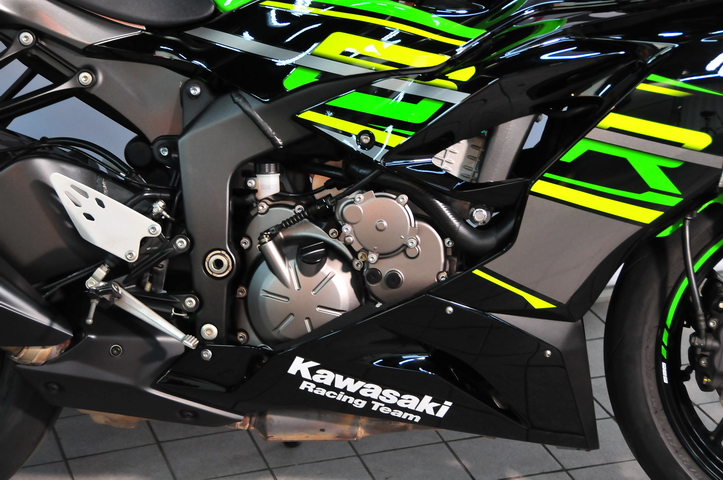 LGJ-7772 ZX6R 636 (5).JPG (370 KB)