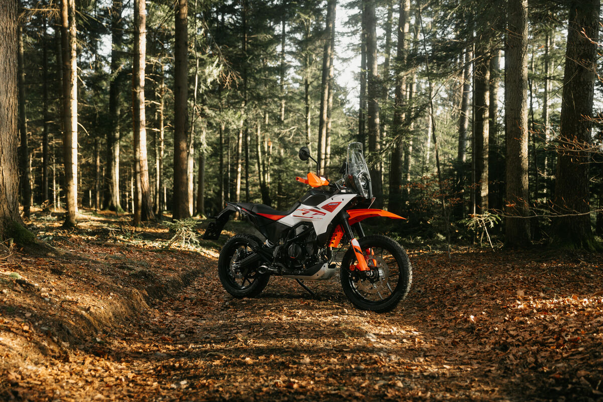 687710_MY25 KTM 390 ADVENTURE X_KTM 390 ADVENTURE range.jpg (348 KB)